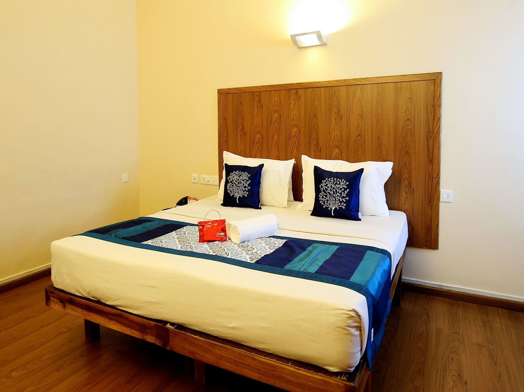 Oyo 2887 Hotel Sn International Kumily Eksteriør bilde