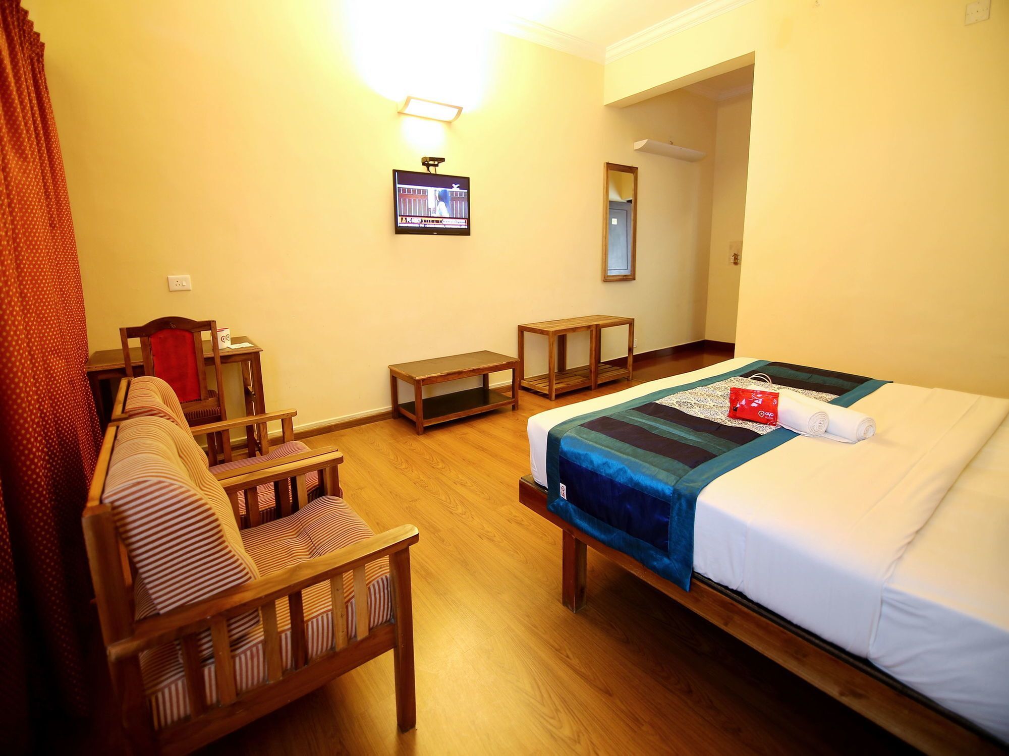 Oyo 2887 Hotel Sn International Kumily Eksteriør bilde